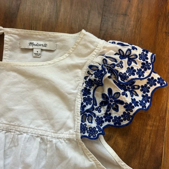 Madewell Women’s Size 4 White Shirt with Blue Embroidery on Sleeve Summer - Picture 8 of 11